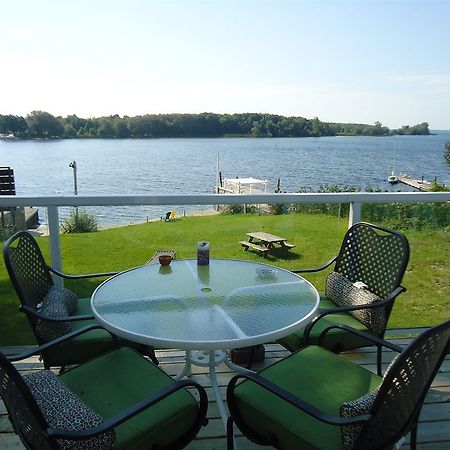 Bayside Inn & Waterfront Suites Kingston Kültér fotó